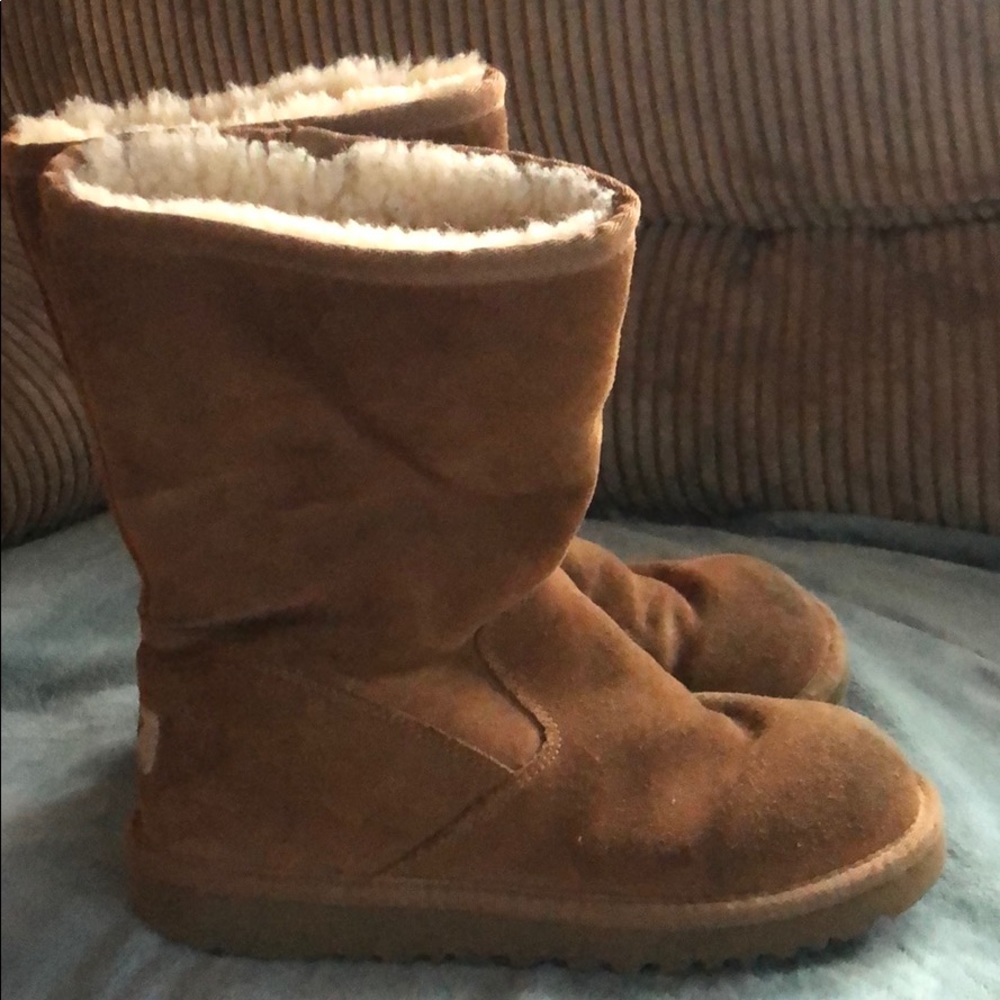Girls caramel colored UGG Boots